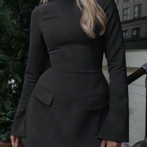 Elegant Black Long-Sleeve Dress